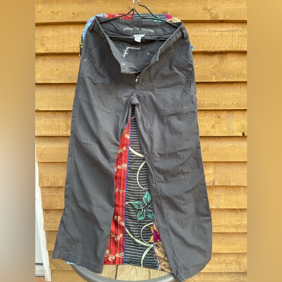 Duluth Trading Co. Pants - EUC Duluth Trading Co. Coolmax Pants Grey Size 12